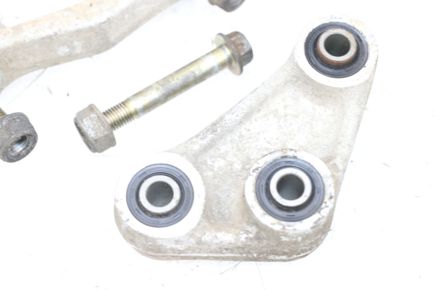 photo de ŁĄCZNIK AMORTYZATORA HONDA NSR R 125 (1994 - 2003) - Zdjęcie dodatkowe