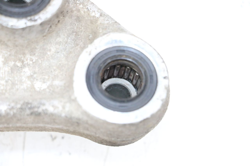 photo de ŁĄCZNIK AMORTYZATORA HONDA NSR R 125 (1994 - 2003) - Stan powierzchni