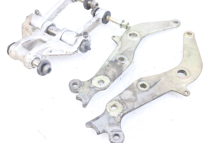 photo de ŁĄCZNIK AMORTYZATORA TRIUMPH SPEED TRIPLE T301 900 (1994 - 1996) - Kontrola wizualna