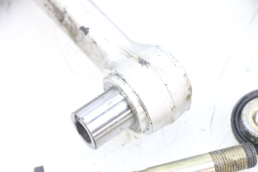 photo de ŁĄCZNIK AMORTYZATORA TRIUMPH SPEED TRIPLE T301 900 (1994 - 1996) - Część sprawdzona