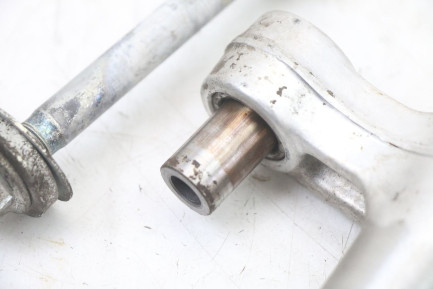 photo de ŁĄCZNIK AMORTYZATORA SUZUKI GSF S BANDIT 600 (2000 - 2004) - Stan powierzchni