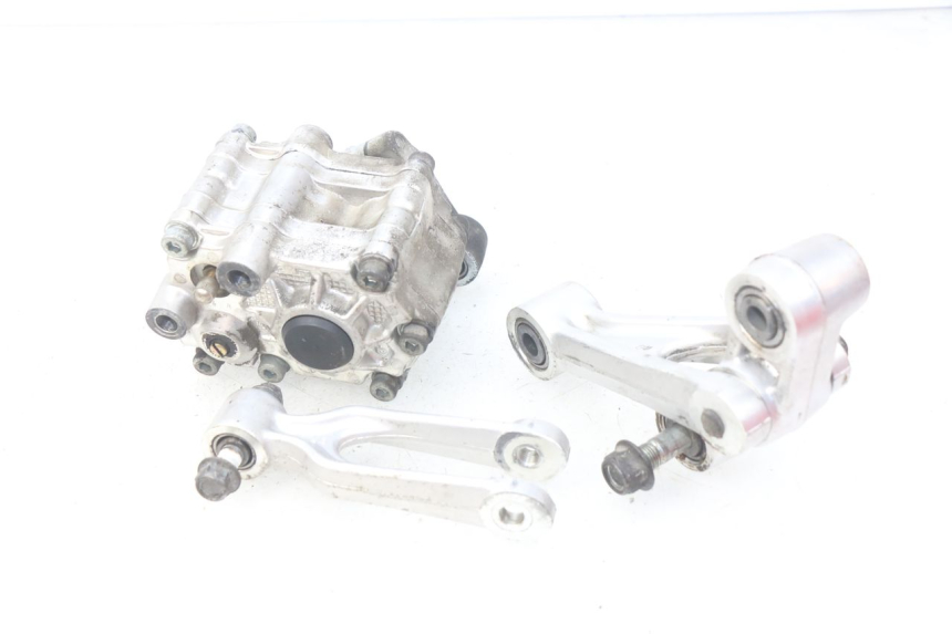 photo de ŁĄCZNIK AMORTYZATORA SUZUKI TLS TL S 1000 (1997 - 2001) - Punkty mocowania