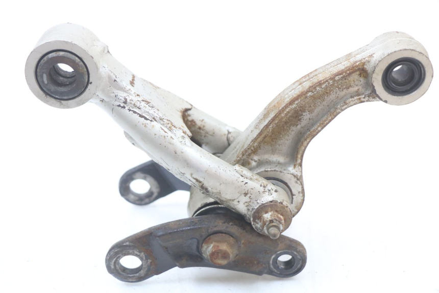 photo de ŁĄCZNIK AMORTYZATORA SUZUKI TS X 80 (1984 - 1988) - Inny kąt widzenia