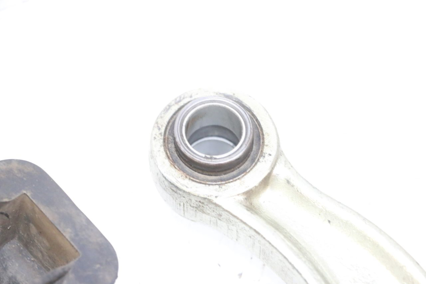 photo de ŁĄCZNIK AMORTYZATORA YAMAHA TTR 125 (2000 - 2020) - Szczegóły charakterystyczne