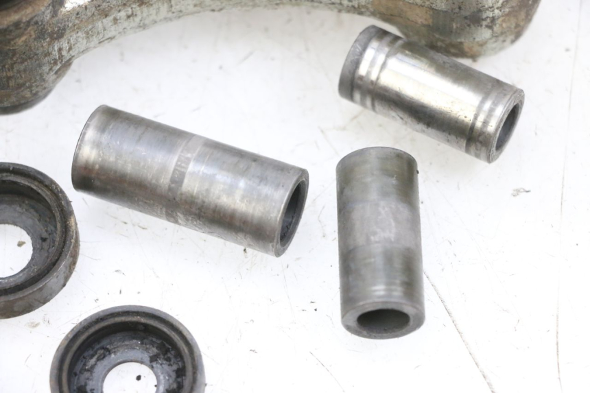 photo de ŁĄCZNIK AMORTYZATORA YAMAHA TTR 125 (2000 - 2020) - Część sprawdzona