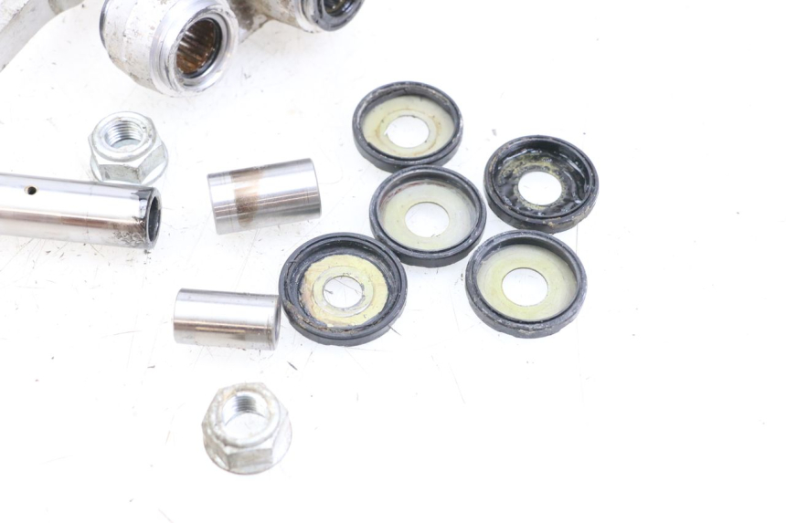 photo de ŁĄCZNIK AMORTYZATORA HYOSUNG XRX 125 (2000 - 2008) - Stan powierzchni