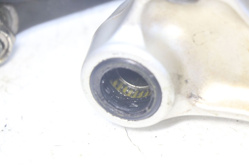 photo de ŁĄCZNIK AMORTYZATORA YAMAHA XT X 660 (2004 - 2016) - Zbliżenie komponentów