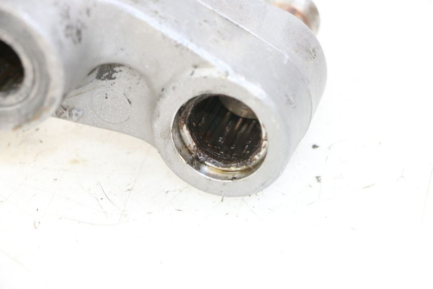 photo de ŁĄCZNIK AMORTYZATORA YAMAHA FZS FAZER 600 (2001 - 2003) - Inny kąt widzenia