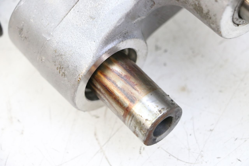 photo de ŁĄCZNIK AMORTYZATORA YAMAHA FZS FAZER 600 (2001 - 2003) - Punkty mocowania