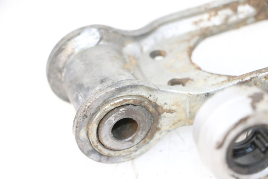 photo de ŁĄCZNIK AMORTYZATORA YAMAHA YZ 85 (2002 - 2018) - Zbliżenie techniczne