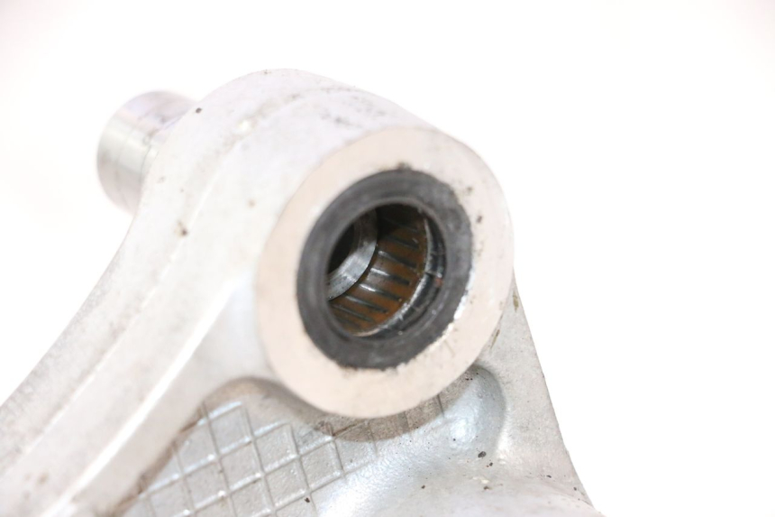 photo de ŁĄCZNIK AMORTYZATORA YAMAHA YZF R6 600 (2008 - 2009) - Zbliżenie techniczne