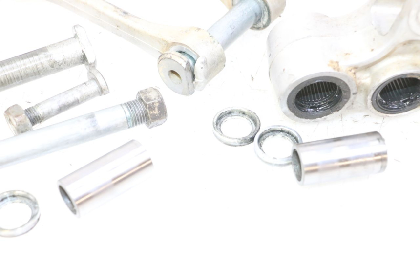 photo de ŁĄCZNIK AMORTYZATORA YAMAHA YZF YZ-F 450 (2014 - 2016) - Stan powierzchni