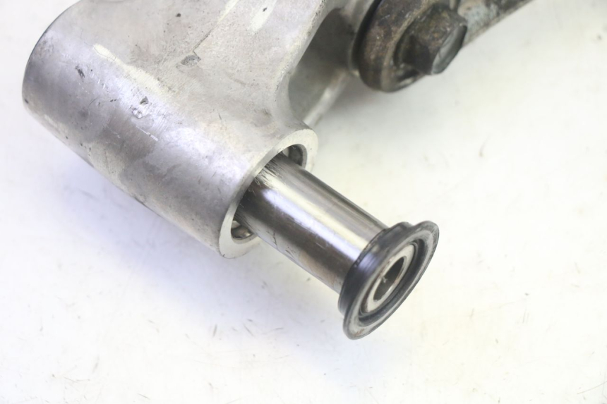 photo de ŁĄCZNIK AMORTYZATORA KAWASAKI ZR 7 750 (1999 - 2004) - Stan powierzchni