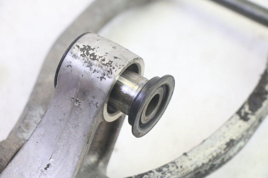 photo de ŁĄCZNIK AMORTYZATORA KAWASAKI ZR 7 750 (1999 - 2004) - Część sprawdzona