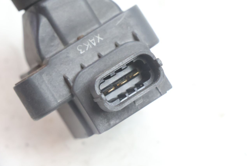 photo de CEWKA BMW C1 125 (2000 - 2003) - Zoom stanu zużycia