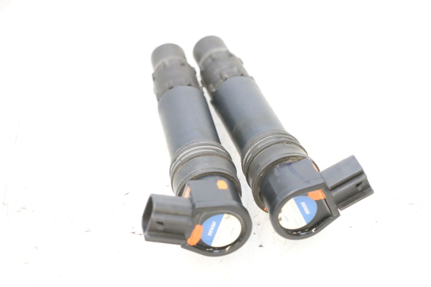photo de CEWKA KAWASAKI ER-6 ER6 F ABS 650 (2012 - 2016) - Zbliżenie techniczne