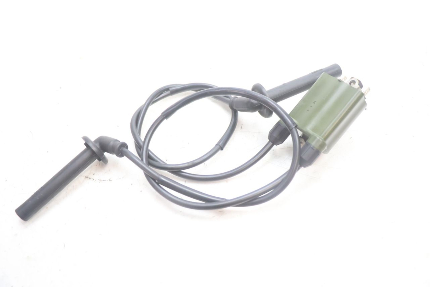 photo de CEWKA HONDA FJS SILVER WING SILVERWING 400 (2005 - 2008) - Zbliżenie techniczne