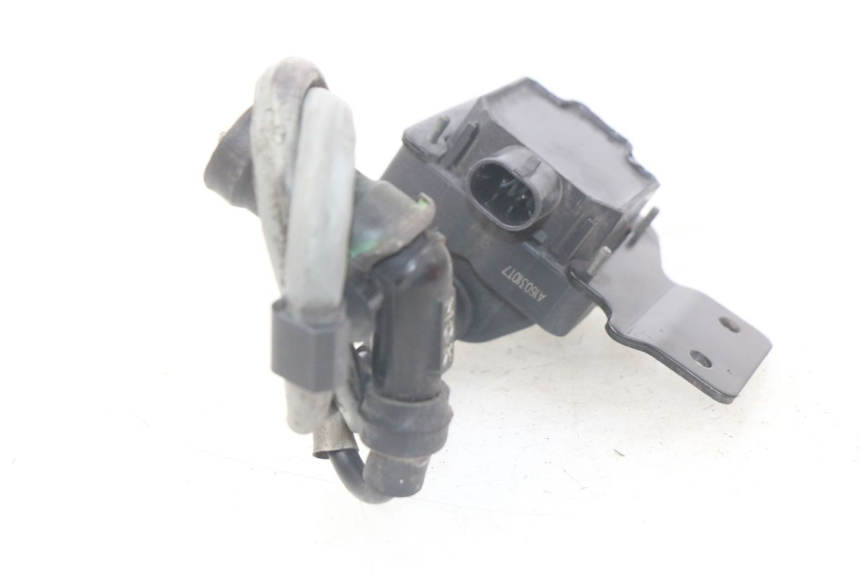 photo de CEWKA PEUGEOT GEOPOLIS 400 (2007 - 2013) - Zoom stanu zużycia