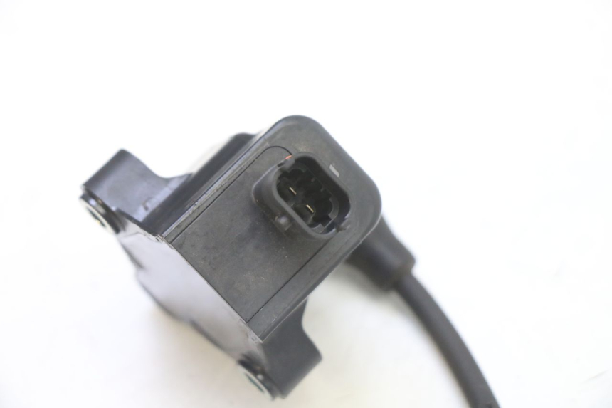 photo de CEWKA PIAGGIO MP3 HPE 310 (2024 - 2025) - Punkty mocowania