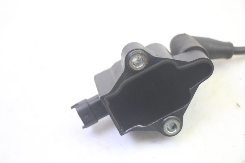 photo de CEWKA PIAGGIO MP3 HPE 350 (2018 - 2020) - Widok ogólny