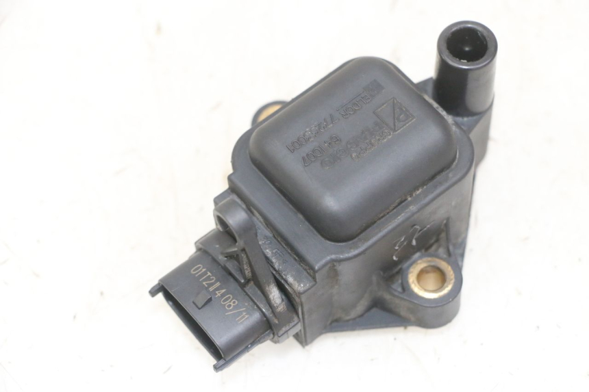 photo de CEWKA PIAGGIO MP3 LT 300 (2010 - 2016) - Widok główny