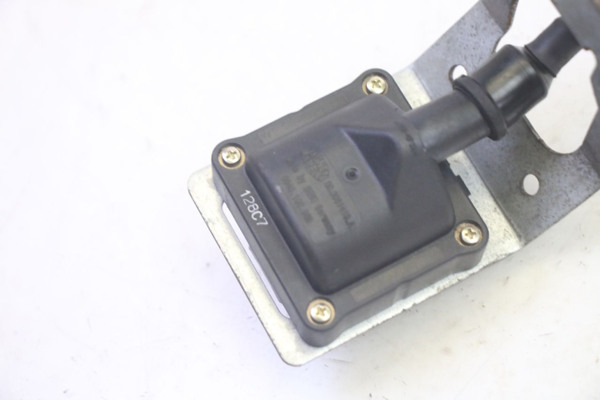 photo de CEWKA PIAGGIO MP3 LT 400 (2007 - 2012) - Szczegół części