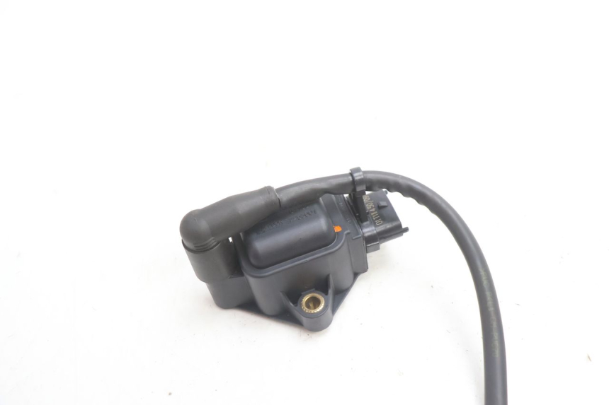 photo de CEWKA PIAGGIO MP3 LT 300 (2010 - 2016) - Szczegół części