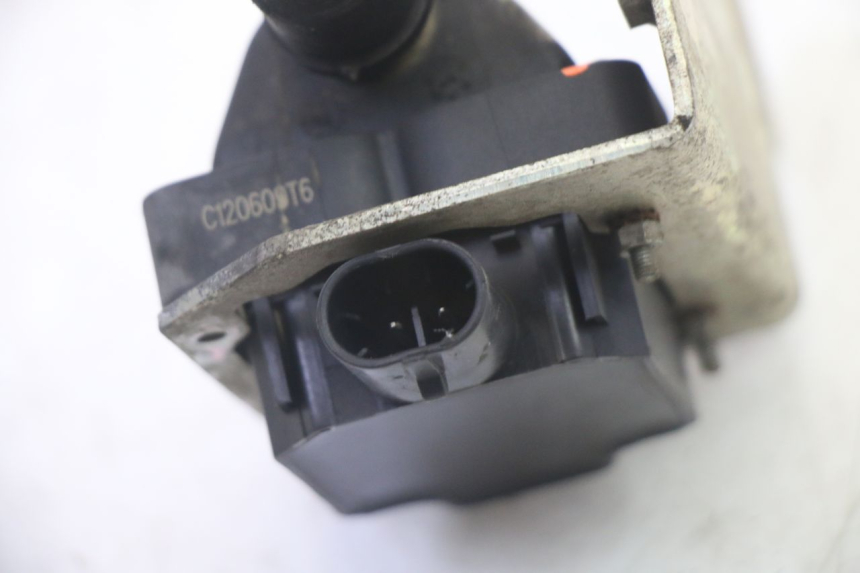 photo de CEWKA PIAGGIO MP3 RL 250 (2006 - 2010) - Punkty mocowania