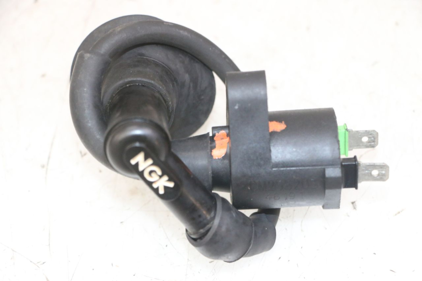 photo de CEWKA PIAGGIO NEW TYPHOON 50 (2018 - 2021) - Widok główny