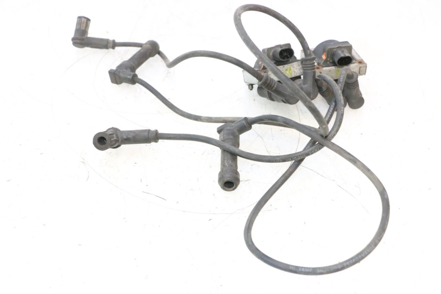 photo de CEWKA DUCATI SS IE DS CARENEE 1000 (2002 - 2006) - Zoom stanu zużycia