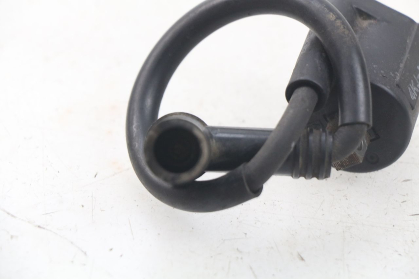 photo de CEWKA MBK STUNT NAKED 50 (2004 - 2018) - Inny kąt widzenia