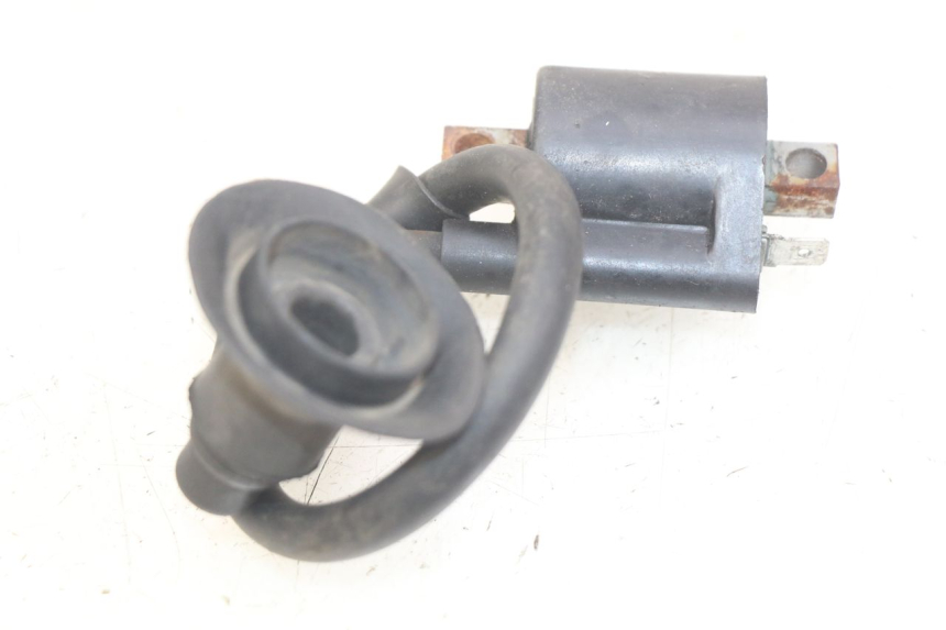 photo de CEWKA MBK STUNT NAKED 50 (2004 - 2018) - Inny kąt widzenia