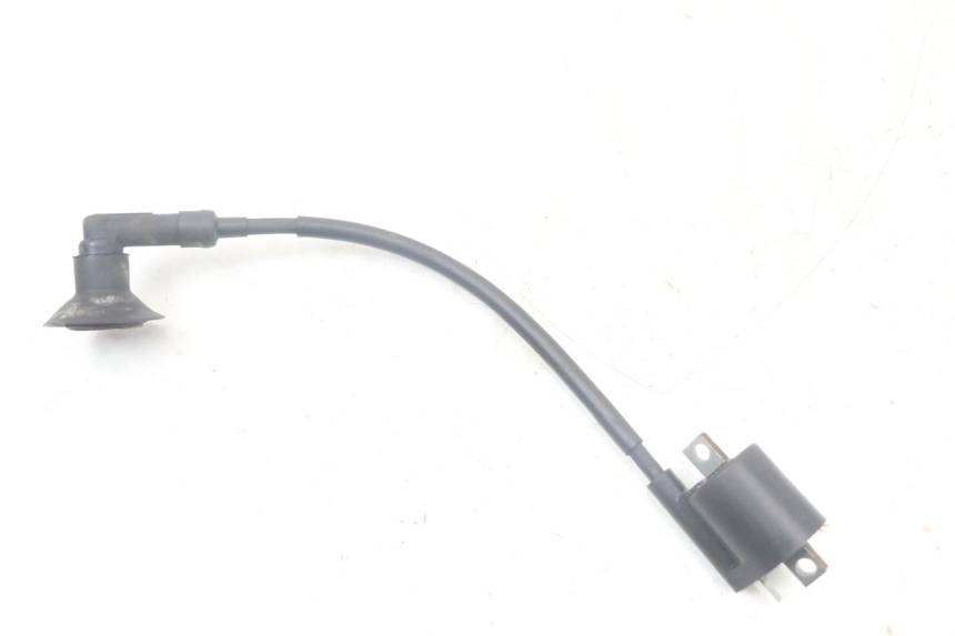 photo de CEWKA MBK STUNT NAKED 50 (2004 - 2018) - Widok główny