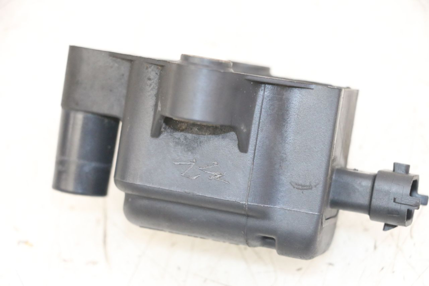 photo de CEWKA PIAGGIO X10 125 (2012 - 2017) - Szczegół części