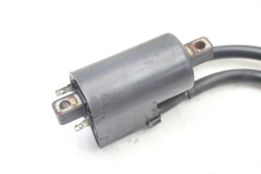 photo de CEWKA YAMAHA XJ6 600 (2008 - 2016) - Widok z bliska