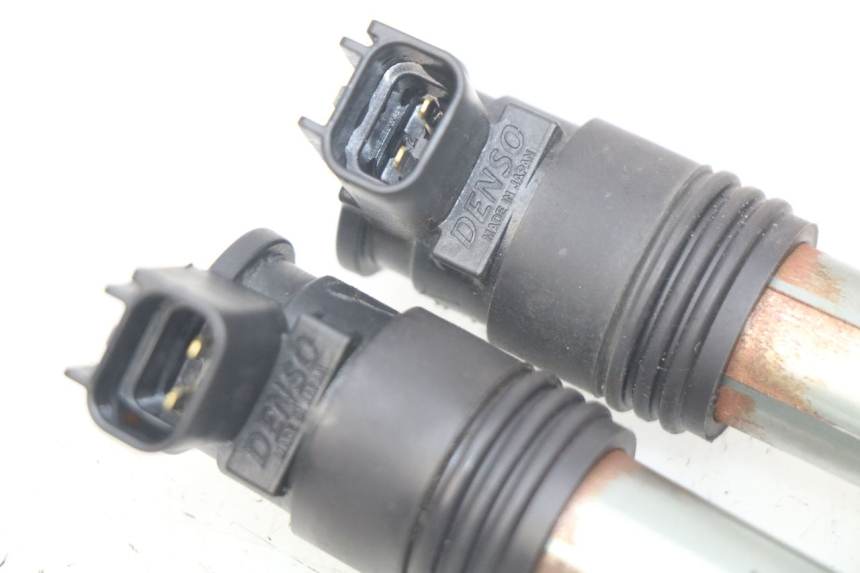 photo de CEWKA KAWASAKI Z 650 (2016 - 2019) - Stan powierzchni