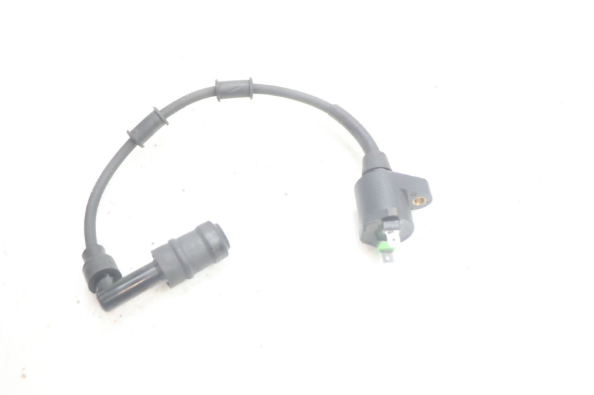 photo de CEWKA PIAGGIO ZIP IGET 4T 50 (2021 - 2023) - Inny kąt widzenia