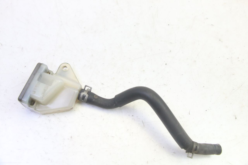 photo de ZBIORNIK PŁYNU HAMULCOWEGO SUZUKI DL V STROM 1000 (2002 - 2007) - Widok główny