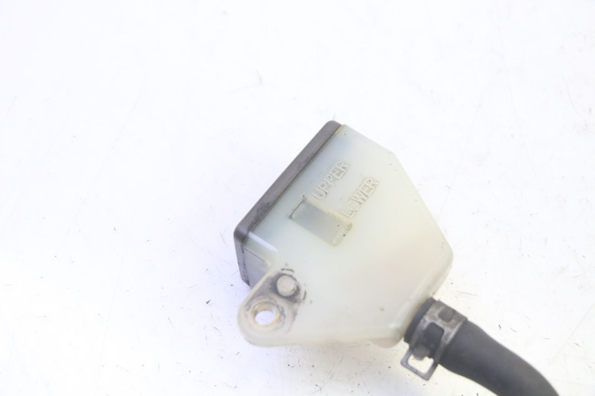 photo de ZBIORNIK PŁYNU HAMULCOWEGO SUZUKI DL V STROM 1000 (2002 - 2007) - Widok ogólny