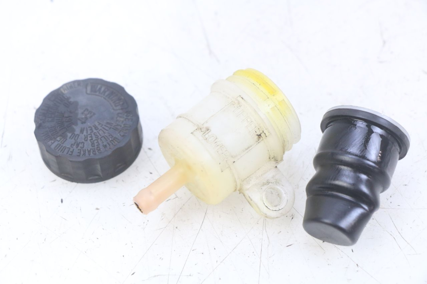 photo de ZBIORNIK PŁYNU HAMULCOWEGO KAWASAKI Z 750 (2007 - 2013) - Widok główny