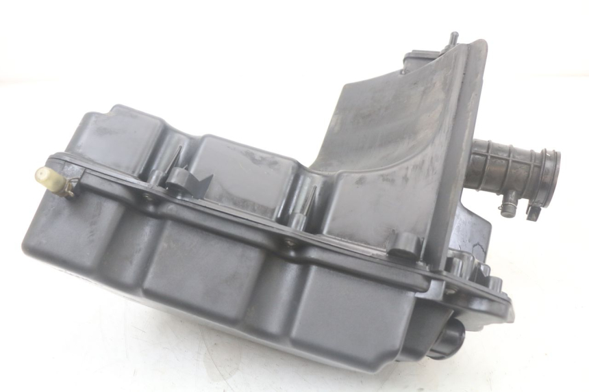 photo de OBUDOWA FILTRA POWIETRZA QUADRO 3D S 350 (2013 - 2018) - Zbliżenie techniczne