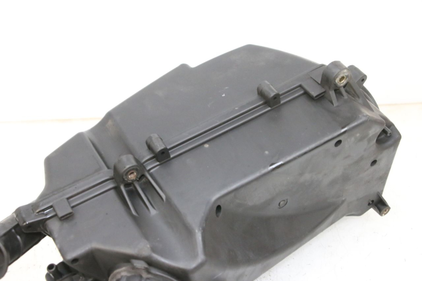 photo de OBUDOWA FILTRA POWIETRZA ADIVA AD3 300 (2014 - 2020) - Zoom stanu zużycia