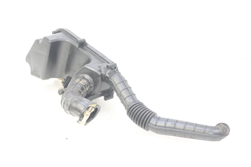 photo de OBUDOWA FILTRA POWIETRZA KYMCO AGILITY NAKED RENOUVO 4T 50 (2018 - 2020) - Zbliżenie techniczne