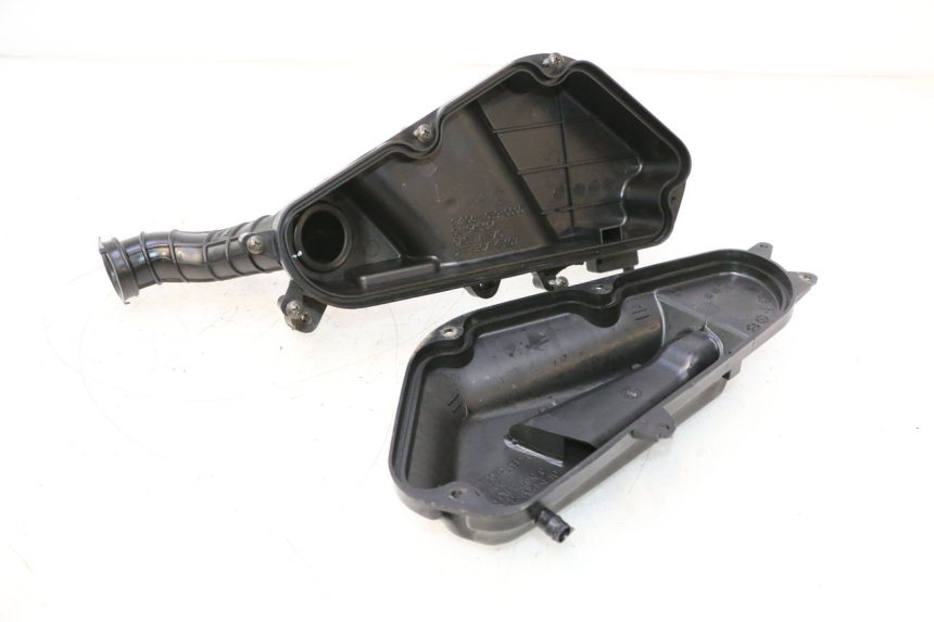 photo de OBUDOWA FILTRA POWIETRZA KYMCO AGILITY PREMIUM 50 (2007 - 2010) - Oznaczenia i referencje