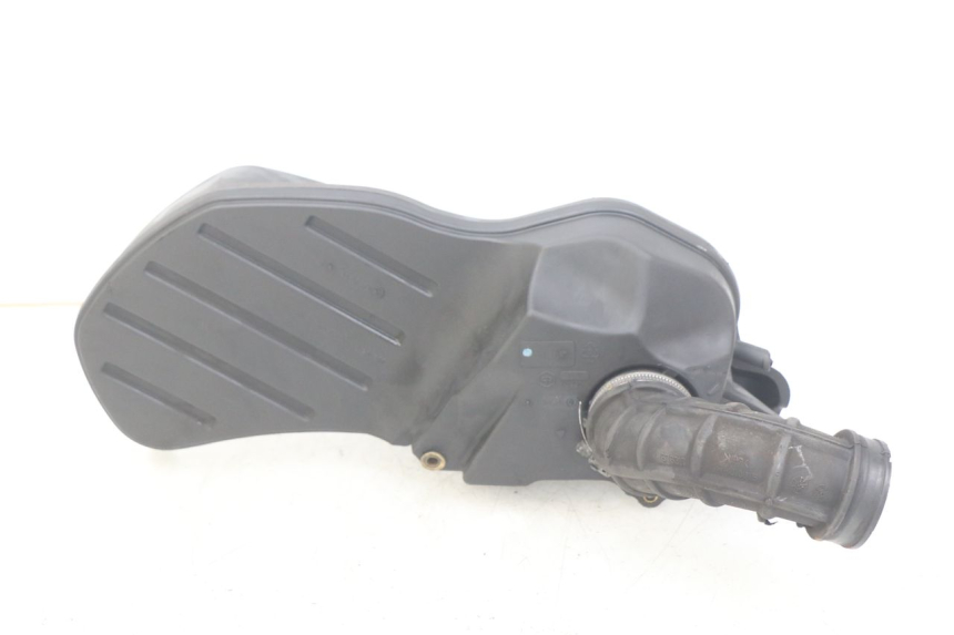 photo de OBUDOWA FILTRA POWIETRZA PIAGGIO BEVERLY 125 (2010 - 2015) - Inny kąt widzenia