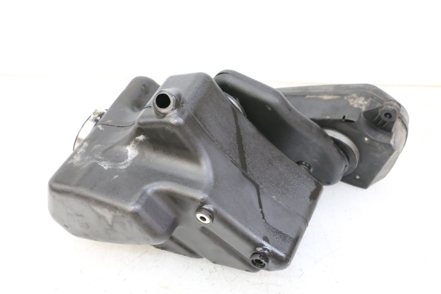 photo de OBUDOWA FILTRA POWIETRZA BMW C1 125 (2000 - 2003) - Zbliżenie techniczne