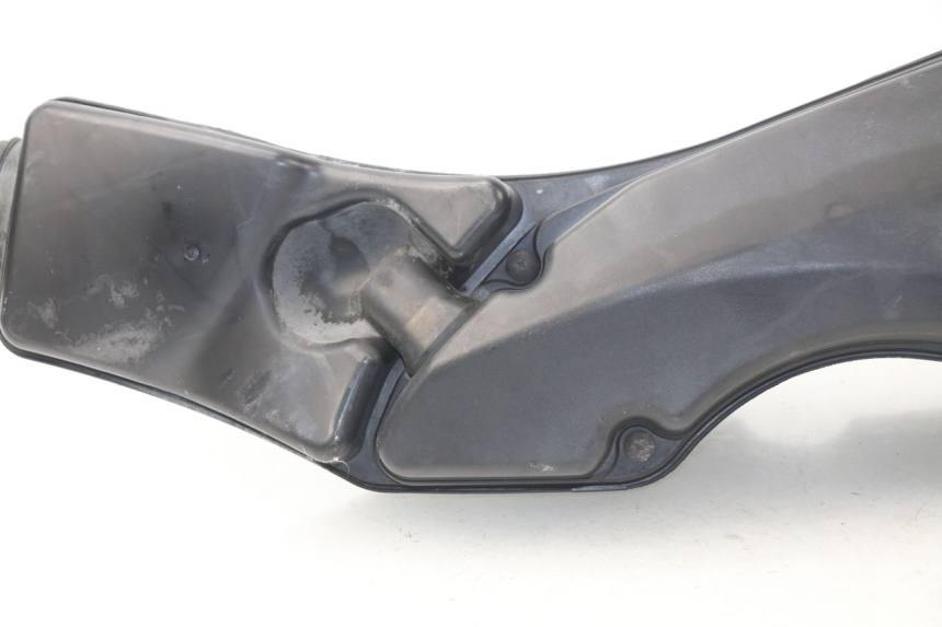 photo de OBUDOWA FILTRA POWIETRZA SUZUKI BURGMAN 125 (2007 - 2014) - Widok ogólny