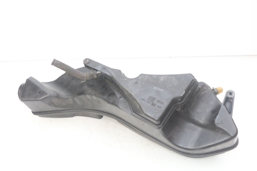 photo de OBUDOWA FILTRA POWIETRZA SUZUKI BURGMAN 125 (2007 - 2014) - Zoom stanu zużycia