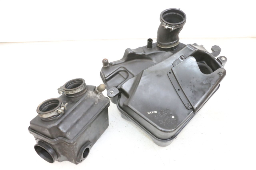 photo de OBUDOWA FILTRA POWIETRZA SUZUKI BURGMAN 650 (2013 - 2020) - Inny kąt widzenia