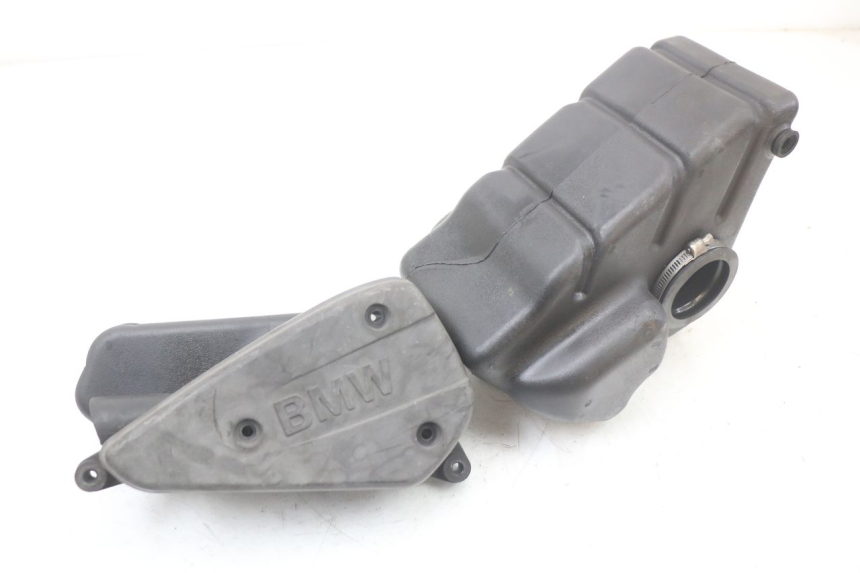 photo de OBUDOWA FILTRA POWIETRZA BMW C1 125 (2000 - 2003) - Szczegóły charakterystyczne